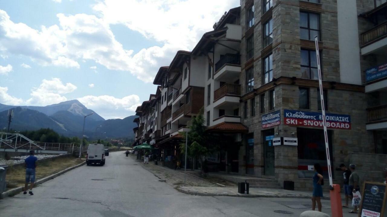 בנסקו Apartman U Kompleksu Royal Towers מראה חיצוני תמונה